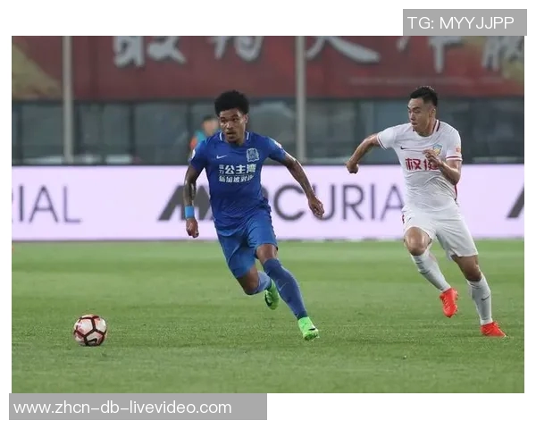 富力与权健首发阵容对比分析揭示双方战术布局与关键球员表现